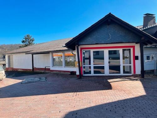 Foto - GEWERBE LAGERHALLE & BÜRO - 1.300,00&nbsp;EUR Kaltmiete, ca.&nbsp; 450,00&nbsp;m&sup2;