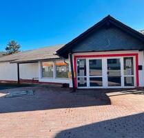 GEWERBE LAGERHALLE & BÜRO - 1.300,00&nbsp;EUR Kaltmiete, ca.&nbsp; 450,00&nbsp;m&sup2; in Lichtenfels (PLZ: 35104)