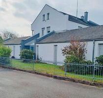 Vielseitiges Wohnhaus mit Anbau in ruhiger Lage von Nabburg