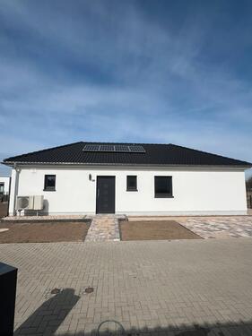 Foto - Erstbezug! Bungalowstil zu vermieten - Neubau mit Garten, Terasse