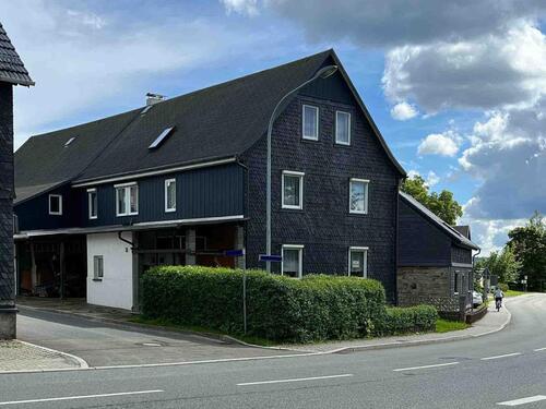 Foto - 11 Zimmer Einfamilienhaus in Saalfeld (Saale)