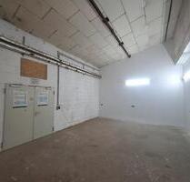 Lager, Werkstatt, Büro, Studio - 135,00 EUR Kaltmiete, ca.  220,00 m² in Saarwellingen (PLZ: 66793)
