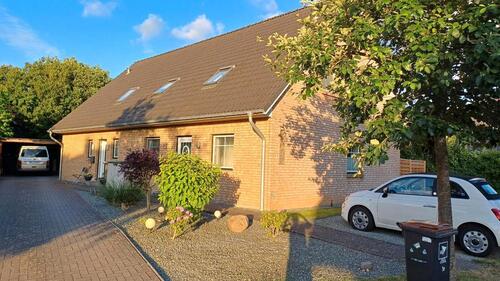 Foto - Schönes Haus mit Einliegerwohnung