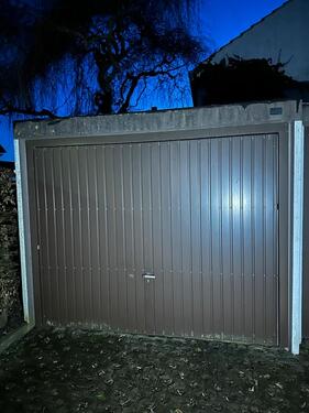 Foto - Garage in Kassel Wolfsanger - 90,00&nbsp;EUR Miete,