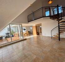 Lichtdurchflutete Maisonette mit Süd-West-Loggia in Do.Kirchhörde - Dortmund Hombruch