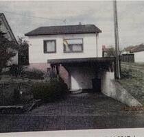 Gepflegtes Einfamilienhaus mit Garage & Gartenhaus - Überherrn