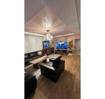 4-Zimmer-Wohnung Provision frei - Neuss 4-Zimmer-Wohnung Provision frei - Neuss