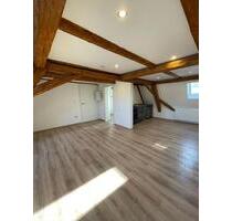 Renovierte 3-Zimmer-Wohnung in ruhiger Seitenstraße - Windsbach