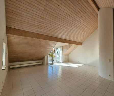 Foto - Wunderschöne, helle 4-Zimmer Wohnung mit 3 Balkonen+ 2 TG Plätzen