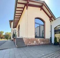 Charaktervolle Büro-Praxisfläche im historischen Bahnhofsgebäud - Elz