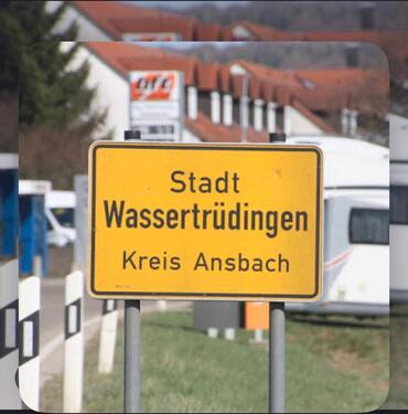 Foto - Einfamilienstadthaus in Wassertrüdingen mit Ladenfläche und Lager