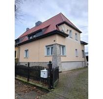 Charmante Doppelhaushälfte mit Ausbaupotenzial in Köthen - Köthen (Anhalt)