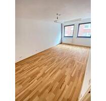 Gemütliche Ein-Zimmer-Wohnung mit neuer EBK direkt am Neuen Meßplatz - Mannheim Herzogenried