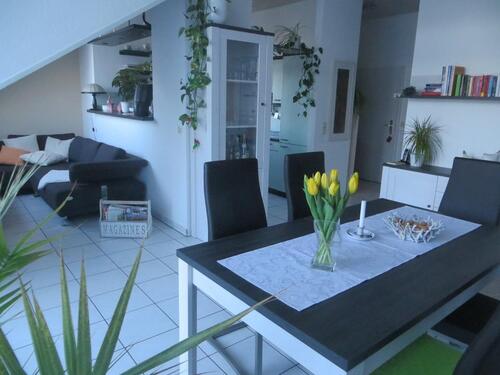 Foto - Sonnige, gepflegte 4,5 Zimmer DG - Wohnung