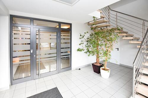 Foto - Peine: Moderne Büroetage mit Parkplätzen und Teeküche!