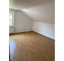 3-Zimmer Dachgeschosswohnung ab 01.12.25 - Ebersbach an der Fils