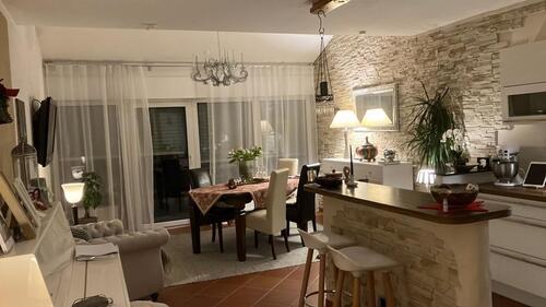 Foto - Haus-im-Haus-Gefühl: Split-Level-Whg. mit 2 Dachterrassen+Balkon