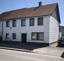Einfamilienhaus von Privat - 220.000,00&nbsp;EUR Kaufpreis, ca.&nbsp; 135,00&nbsp;m&sup2; in Pilsting (PLZ: 94431)