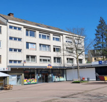 Haan Zentrum - Fußgängerzone! Großzügige Dachgeschosswohnung mit 2,5 Zimmern!