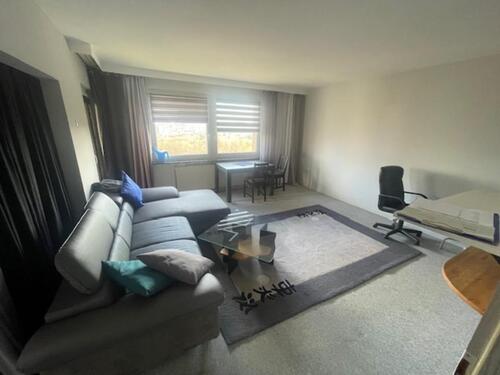 Foto - 2-Zimmer-Wohnung (65 m²) mit Balkon und möblierter Küche