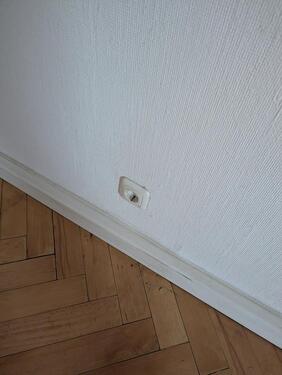 Foto - Renovierte 3-Zimmer 49qm Wohnung Dachgeschoss in der Hallerstraße