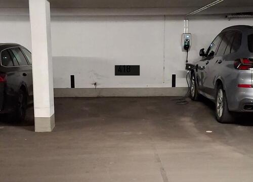 Foto - Tiefgarage Stellplatz - 100,00&nbsp;EUR Miete,