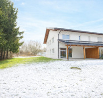Moderne Doppelhaushälfte mit Garten, Garage & Wallbox in Pocking
