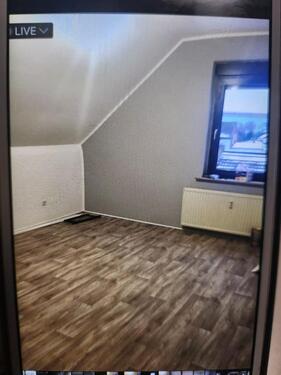 Foto - Wohnung DG - 650,00&nbsp;EUR Kaltmiete, ca.&nbsp; 65,00&nbsp;m&sup2;