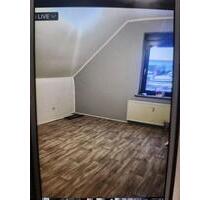 Wohnung DG - 650,00&nbsp;EUR Kaltmiete, ca.&nbsp; 65,00&nbsp;m&sup2; in Mülheim an der Ruhr (PLZ: 45476) Rechtsruhr-Nord