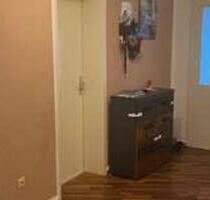 2-Zimmer-Wohnung für Studenten oder Singles- Bad Wilhelmshöhe - Kassel Nordshausen