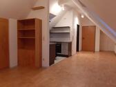Foto - 1 Zimmer Dachgeschoßwohnung zur Miete in Pfeffenhausen