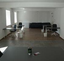 Laden-Bürofläche im Zentrum von Schierling