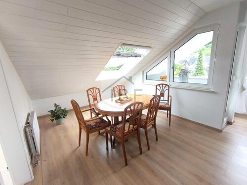 Foto - 5 Zimmer Dachgeschoßwohnung zur Miete in Siegen