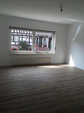 Foto - Helle 2 Zimmer, große Küche, Bad + sep. WC