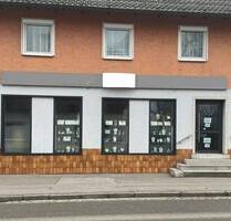 Laden-Gewerbefläche in Ortsmitte von Teublitz