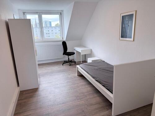 Foto - Voll ausgestattetes 15-qm-Zimmer in 2er-WG – 500 € all-inkl.