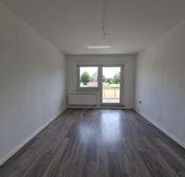 Ab 15.03.2026***Wohnen im Grünen***Gemütliche 4-Zimmer-Wohnung mit Balkon und Tageslichtbad! - Torgau