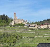 Stilvolles 4-Zimmer-Penthouse mit 2 Terrassen, EBK & Stellplatz - Haßmersheim
