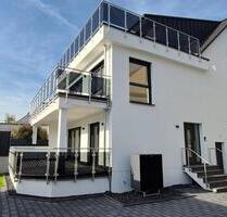 Helle 3 Zimmer EG-Wohnung mit großer Terrasse in Bassenheim - Urmitz