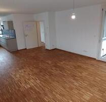 Top 4-Zimmer-Wohnung im 1. OG, frisch saniert, mit neuer Küche - Bondorf