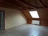 Foto - 2 Zimmer Dachgeschoßwohnung zur Miete in Karlsruhe