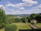 Foto - Grundstück mit freistehenden Haus und traumhaften Blick