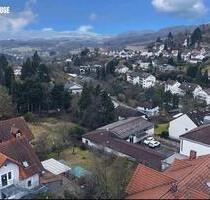 Gartenidylle mit Burgblick! Ansprechende 2,5-Zimmer-Wohnung in Lindenfels!