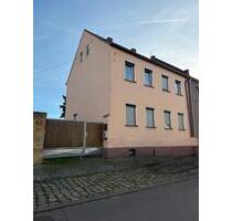 Solide Doppelhaushälfte - 215.000,00&nbsp;EUR Kaufpreis, ca.&nbsp; 130,00&nbsp;m&sup2; in Markranstädt (PLZ: 04420)