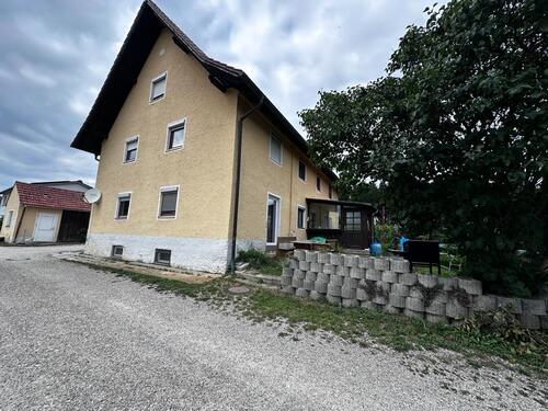Foto - Ich biete unsere haus zum verkaufen