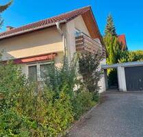 Einfamilienhaus mit Keller und Garage, großer Garten - Salach