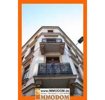 2-Zimmer-Wohnung mit EINBAUKÜCHE und einem herrlichen Ausblick auf den Römerplatz zu vermieten! - Zwickau