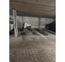 Tiefgaragenparkplatz in Renningen zu vermieten - Waldenbuch