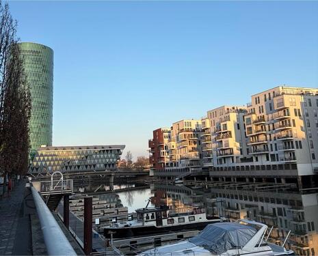 Foto - Stellplatz Tiefgarage in BahnhofsnäheWesthafen