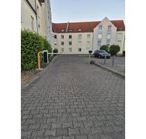 PKW-Stellplatz im beschrankten Innenhof (Heepen) - Bielefeld